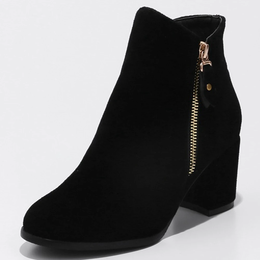 DORATASIA New Fashion Elegant High Heels Ankle Boots 2020 Autumn Concise Party Boots Women Flock Round Toe Zip Shoes Woman
DORATASIA New Fashion Elegant High Heels Ankle Boots 2020 Autumn Concise Party Boots Women Flock Round Toe Zip Shoes Woman