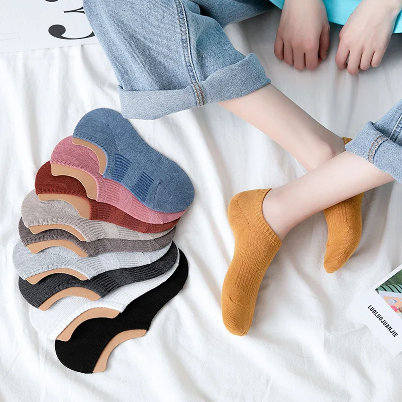 Solid Color Women Socks Breathable Sports socks Casual Non-slip short socks Comfortable Cotton Ankle Socks Comfortable Breathabl
Solid Color Women Socks Breathable Sports socks Casual Non-slip short socks Comfortable Cotton Ankle Socks Comfortable Breathabl