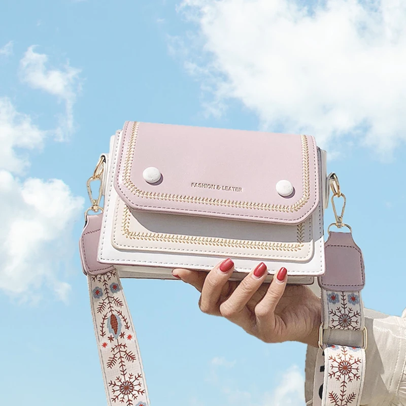 Contrast color Square Crossbody bag 2021 Fashion New High-quality Leather Women's Designer Handbag Travel Shoulder Messenger Bag
Contrast color Square Crossbody bag 2021 Fashion New High-quality Leather Women's Designer Handbag Travel Shoulder Messenger Bag