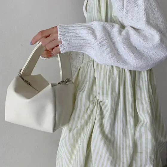 Fashion women all-match bag pu leather one shoulder cross-body women handbag female bag chain ty766
Fashion women all-match bag pu leather one shoulder cross-body women handbag female bag chain ty766