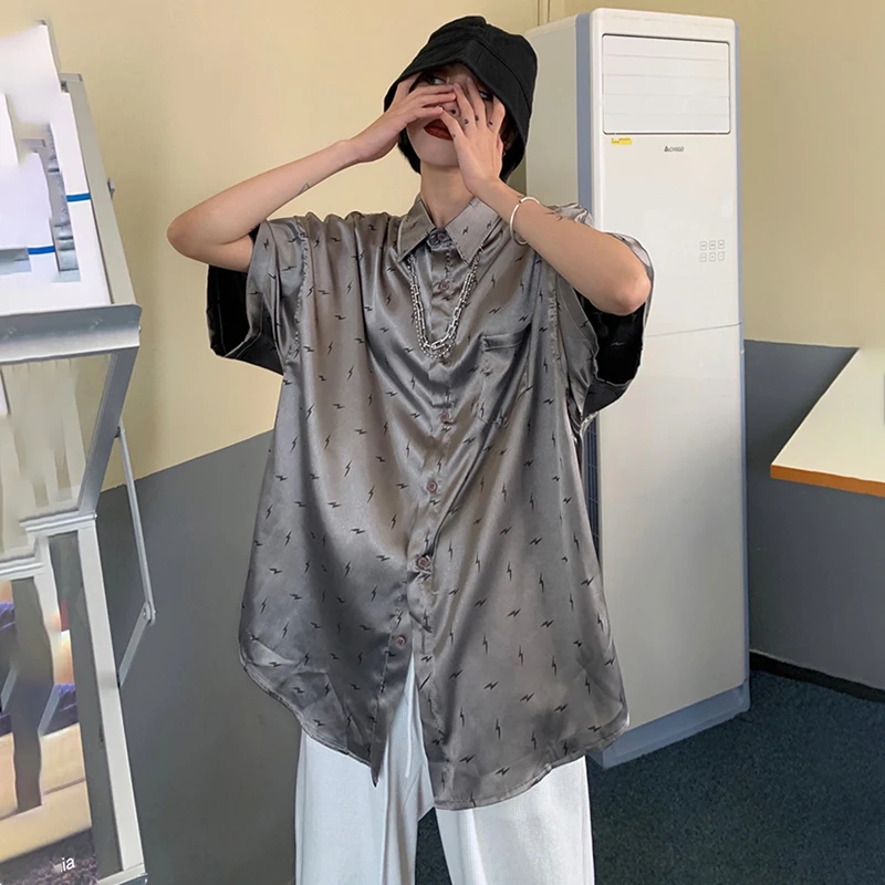 SHENGPALAE Gray Full Screen Lightning Blouse Women's Summer 2021 New Laple Large Size Single Breasted Short Sleeve Shirt Female
SHENGPALAE Gray Full Screen Lightning Blouse Women's Summer 2021 New Laple Large Size Single Breasted Short Sleeve Shirt Female