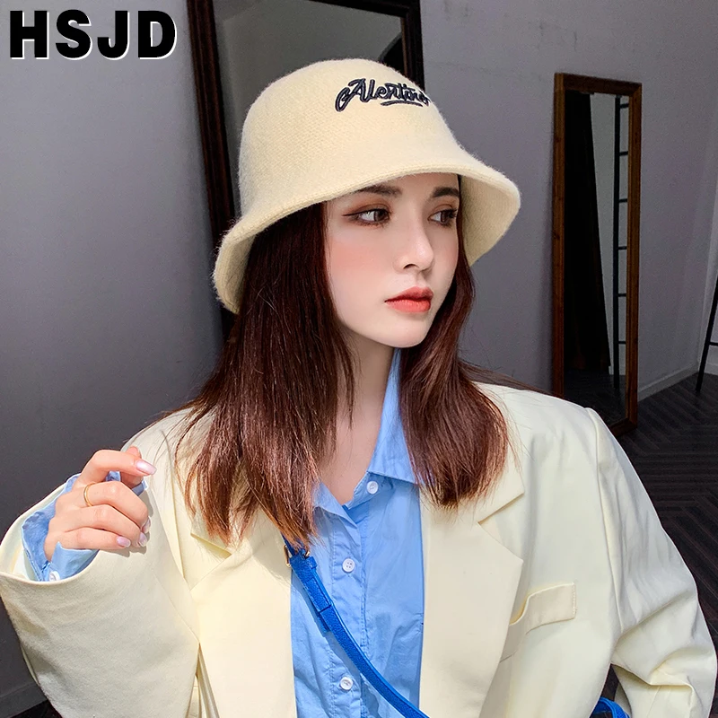 Panama Floppy Winter Women's Bucket Hats Thick Warm Knit Dome Top Fisherman Hat Fashion Letter Embroidery Fedoras Caps Designer
Panama Floppy Winter Women's Bucket Hats Thick Warm Knit Dome Top Fisherman Hat Fashion Letter Embroidery Fedoras Caps Designer