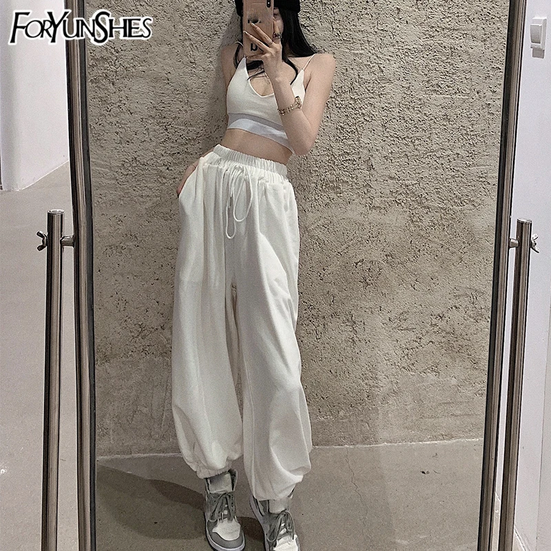 Two Piece Set Women Tracksuits Sweat Suits 2021 Spring Summer Casual Jogging Pants Y2k Sweatpants Track Suit Crop Top Outfits
Two Piece Set Women Tracksuits Sweat Suits 2021 Spring Summer Casual Jogging Pants Y2k Sweatpants Track Suit Crop Top Outfits