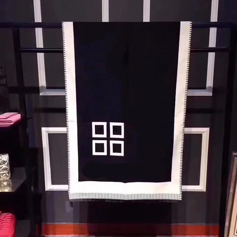 High End Women Luxury Cashmere Scarf 70*180 cm Black White Keep Warm Women Autumn Winter Scarf Big Shawl 
High End Women Luxury Cashmere Scarf 70*180 cm Black White Keep Warm Women Autumn Winter Scarf Big Shawl