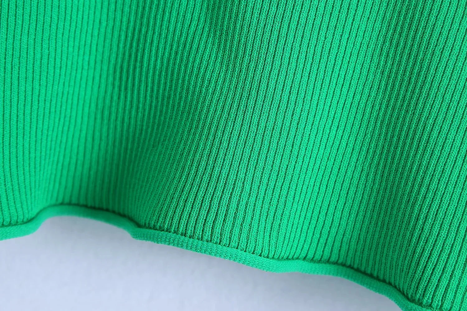 Autumn V-neck Green wild casual knitted small cardigan for womens top jacket V-neck blouse cardigans Solid knit sweater women
Autumn V-neck Green wild casual knitted small cardigan for womens top jacket V-neck blouse cardigans Solid knit sweater women