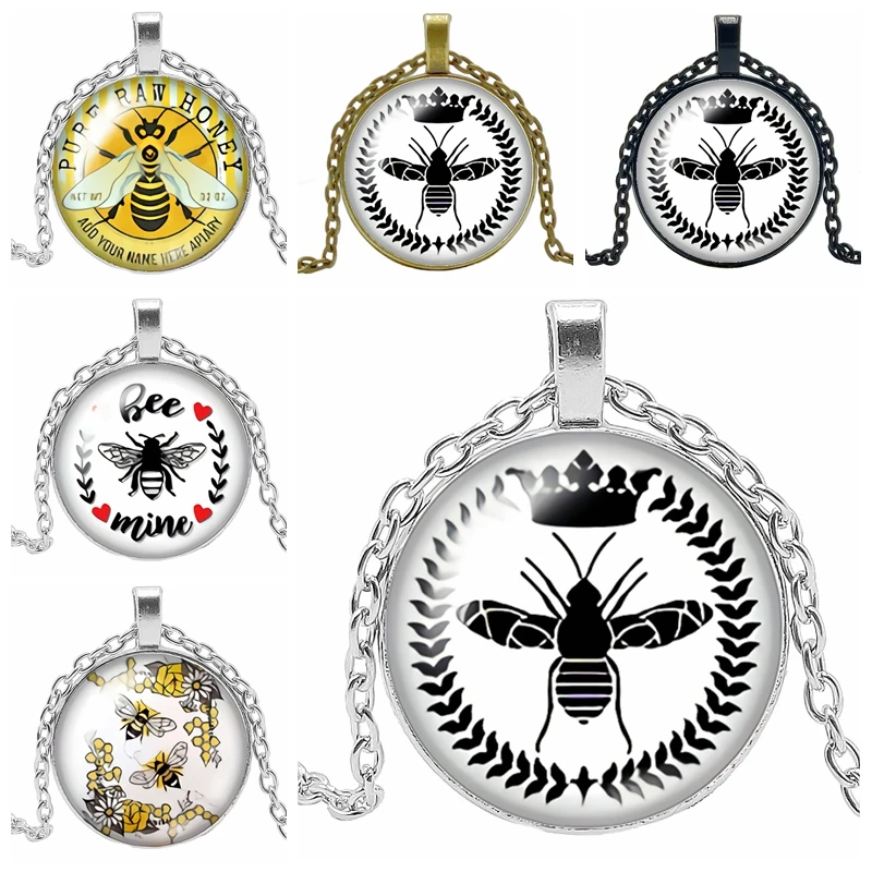 2020 New Hot Classic Cartoon Anime Cute Bee Pattern Series Glass Convex Round Pendant Necklace Fashion Jewelry Gift 
2020 New Hot Classic Cartoon Anime Cute Bee Pattern Series Glass Convex Round Pendant Necklace Fashion Jewelry Gift