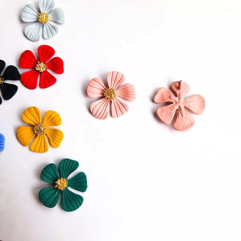 10Pcs New Korean Metal Spray Paint Flower Stud Earrings Parts For DIY Jewelry Necklace Accessories Handmade Earring Brinco
10Pcs New Korean Metal Spray Paint Flower Stud Earrings Parts For DIY Jewelry Necklace Accessories Handmade Earring Brinco