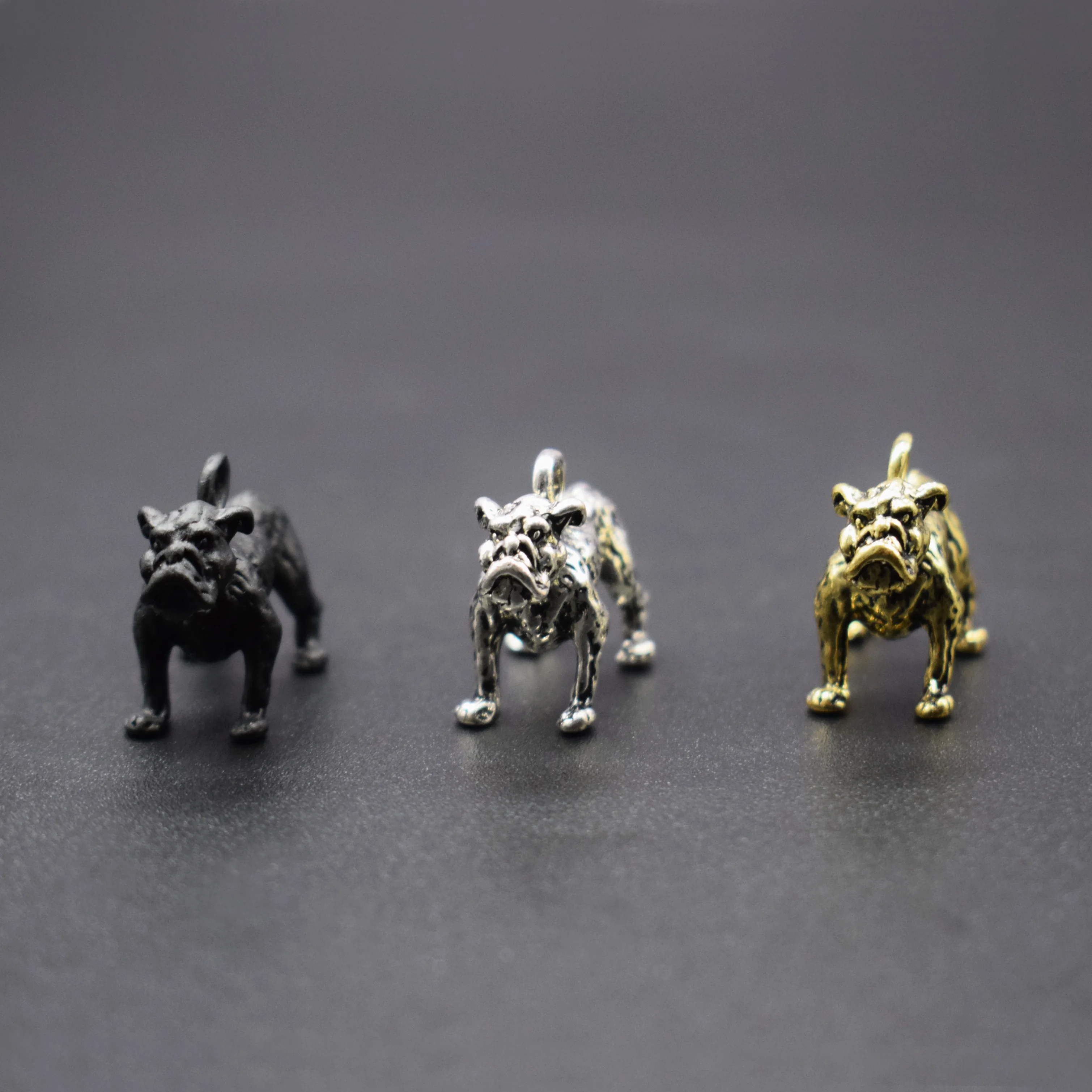 

Elfin New 3D English Bulldog Pendants Fashion Dog Jewellery Pug Pendants Jewellery