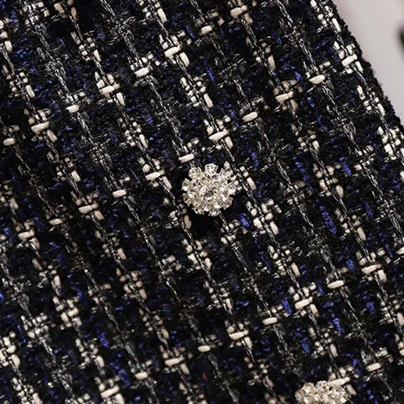 Spring Autumn Women Turtleneck Sweater Long Sleeve Tweed Skirt 3pcs Set Crystal Buttons Straps Tops Sets Casual Plaid Outfits
Spring Autumn Women Turtleneck Sweater Long Sleeve Tweed Skirt 3pcs Set Crystal Buttons Straps Tops Sets Casual Plaid Outfits