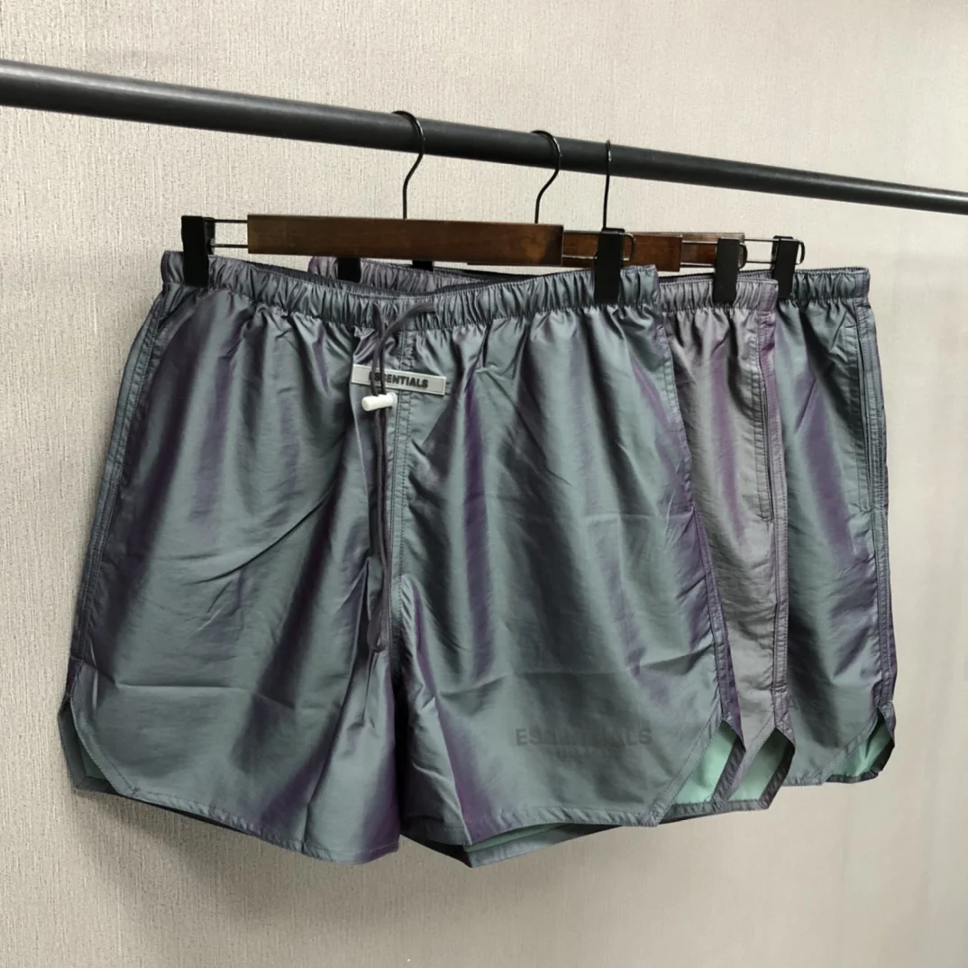 2021 Men's Street Style Essentials Laser Color Patched Men Fast Dry Shorts Reflective Hiphop Streetwear Men Casual Beach Shorts
2021 Men's Street Style Essentials Laser Color Patched Men Fast Dry Shorts Reflective Hiphop Streetwear Men Casual Beach Shorts