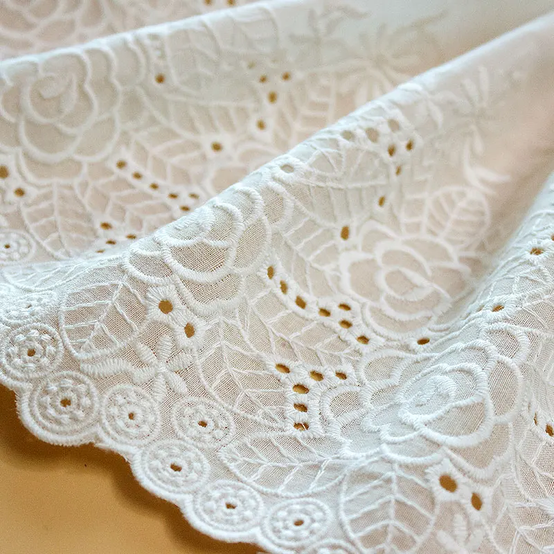 3Yards/Lot Width 25cm Ivory 100% Cotton Embroidered Lace Fabrics, Women's Clothing Diy Lace Trim VQX161908
3Yards/Lot Width 25cm Ivory 100% Cotton Embroidered Lace Fabrics, Women's Clothing Diy Lace Trim VQX161908