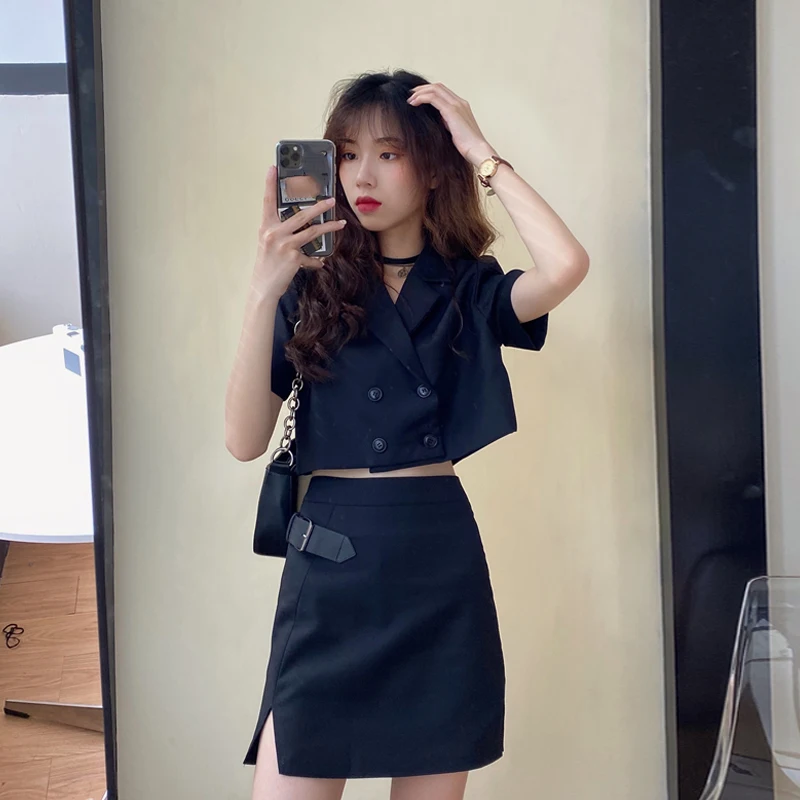 2021 new Hepburn light-cooked salt suit female western style professional casual suit Korean style two-piece summer
2021 new Hepburn light-cooked salt suit female western style professional casual suit Korean style two-piece summer