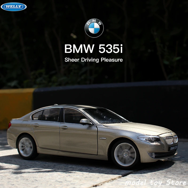 Модель спортивного автомобиля WELLY 1:24 BMW 535i из сплава модель декоративная
