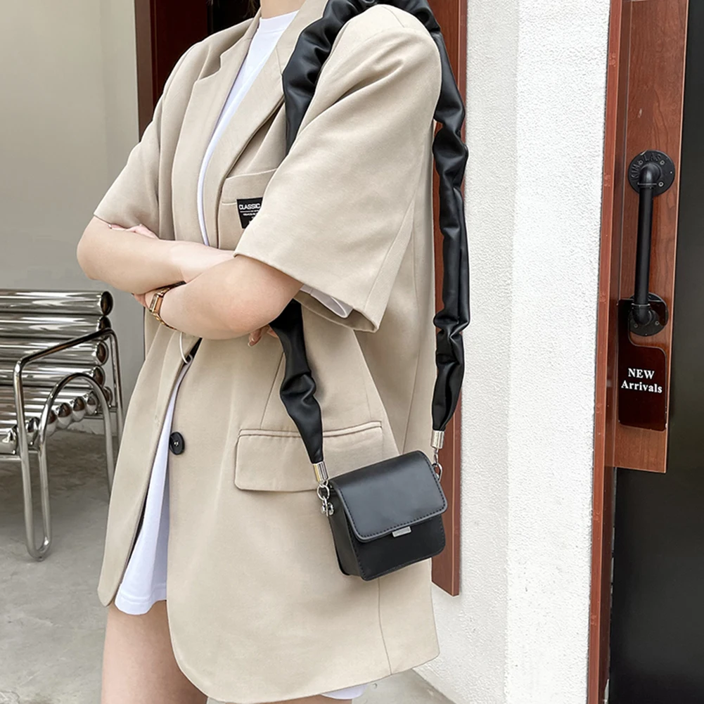 Модные Женские однотонные плиссированные сумки через плечо из искусственной кожи, простая сумка-мессенджер, повседневные женские маленьки... 
Модные Женские однотонные плиссированные сумки через плечо из искусственной кожи, простая сумка-мессенджер, повседневные женские маленьки...