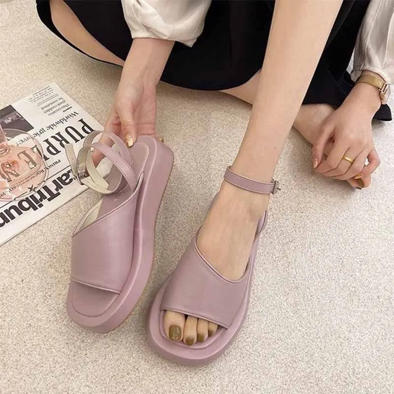 Sandals Women Summer New 2021 Sneakers On Leather Platform Comfortable For Dress Collocation Ladies
Sandals Women Summer New 2021 Sneakers On Leather Platform Comfortable For Dress Collocation Ladies