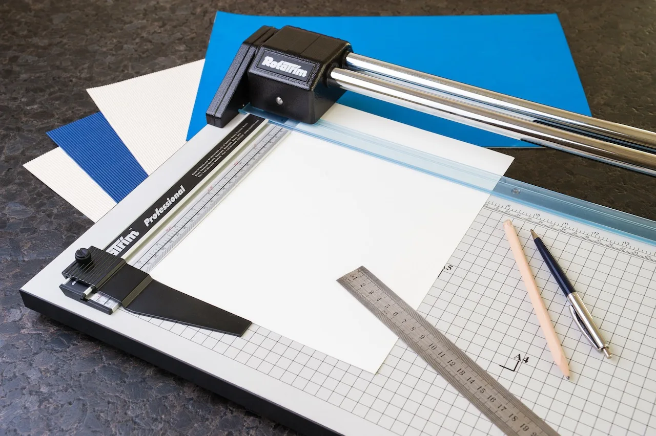 Британский профессиональный резак, вращающийся резак, предложение
Британский профессиональный резак, вращающийся резак, предложение