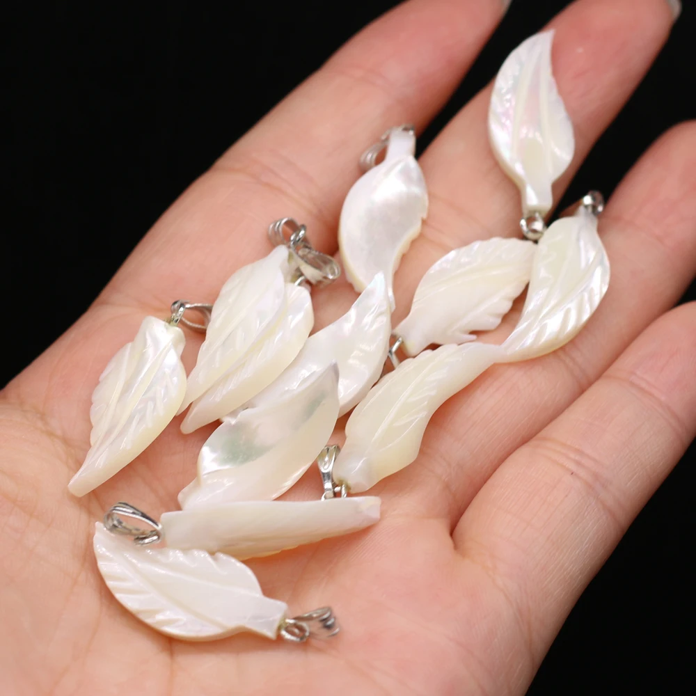 3PC Natural Shell Pendant Leaf Shape Heal Mother of Pearl Shell Pendant Charms For Jewelry Making Necklace Earrings Accessory
3PC Natural Shell Pendant Leaf Shape Heal Mother of Pearl Shell Pendant Charms For Jewelry Making Necklace Earrings Accessory