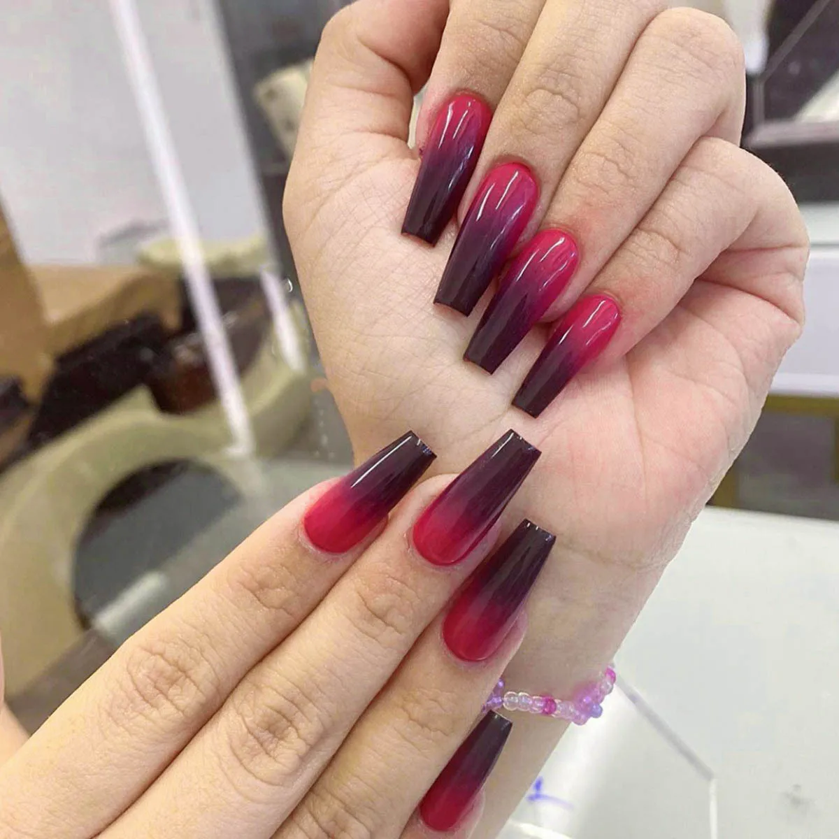 24 portable nail patches, portable installation, beautiful upgrade, time-saving and labor-saving
24 portable nail patches, portable installation, beautiful upgrade, time-saving and labor-saving