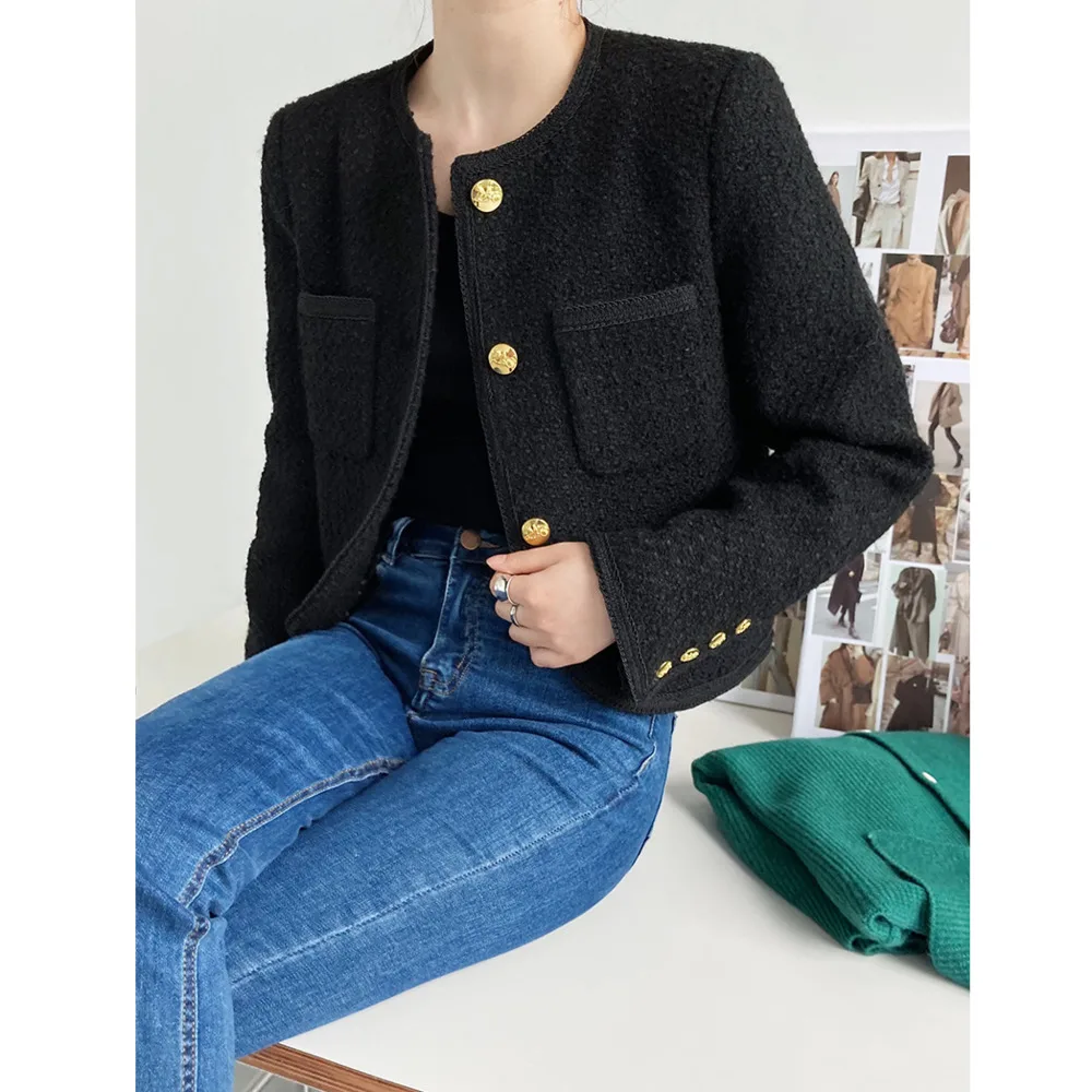 30% Wool Gold Button Tweed Jacket Women Autumn New Small Fragrance Coat Women's Short Top
30% Wool Gold Button Tweed Jacket Women Autumn New Small Fragrance Coat Women's Short Top