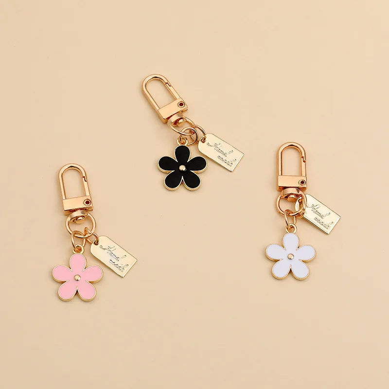 Cartoon Flower Car Metal Keyring Charm Bag Airpods Square Pendant Fashion Metal Key Chains Trinket Couple Gift Keyfob 
Cartoon Flower Car Metal Keyring Charm Bag Airpods Square Pendant Fashion Metal Key Chains Trinket Couple Gift Keyfob