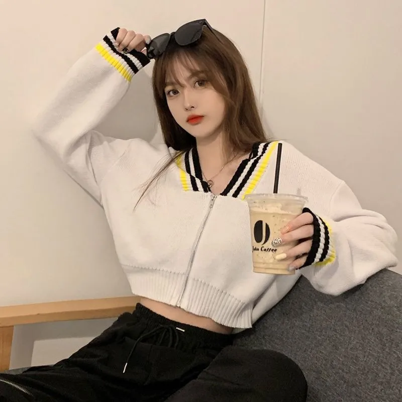 Long Sleeve Open Stitch Loose Sweater Women Korean Fashion Short Casual Striped Knitted Jumper Vintage Knitwear Spring Autumn
Long Sleeve Open Stitch Loose Sweater Women Korean Fashion Short Casual Striped Knitted Jumper Vintage Knitwear Spring Autumn