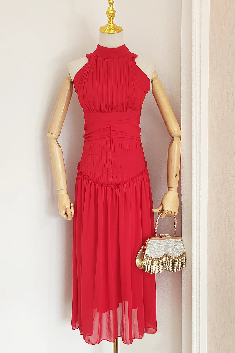 2021 Summer Chiffon Pleated Waist Slimming Dress Women's Vacation Style Beach Maxi Dress Female Sleveless Sexy Red Dress 
2021 Summer Chiffon Pleated Waist Slimming Dress Women's Vacation Style Beach Maxi Dress Female Sleveless Sexy Red Dress