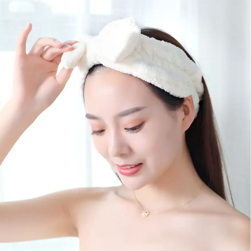 New Solid Color Hair Band Fresh Coral Fleece Princess Cap Wash Makeup Hair Band Bow Hair Band Wholesale
New Solid Color Hair Band Fresh Coral Fleece Princess Cap Wash Makeup Hair Band Bow Hair Band Wholesale