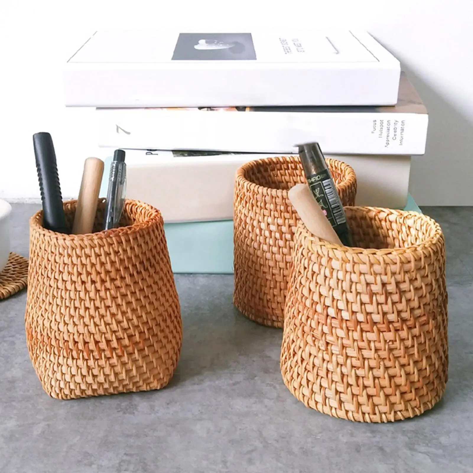 Handmade Weaving Tea Ceremony Accessories Storage Box Stationery Pen Holder Woven Storage Basket Handmade Basket 
Handmade Weaving Tea Ceremony Accessories Storage Box Stationery Pen Holder Woven Storage Basket Handmade Basket