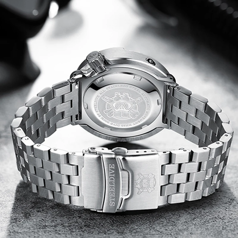 STEELDIVE Tuna 300m Dive Watch C3 Luminous 316L Stainless Ceramic Bezel Sapphire glass NH35 Automatic Mechanical Watches Mens
STEELDIVE Tuna 300m Dive Watch C3 Luminous 316L Stainless Ceramic Bezel Sapphire glass NH35 Automatic Mechanical Watches Mens