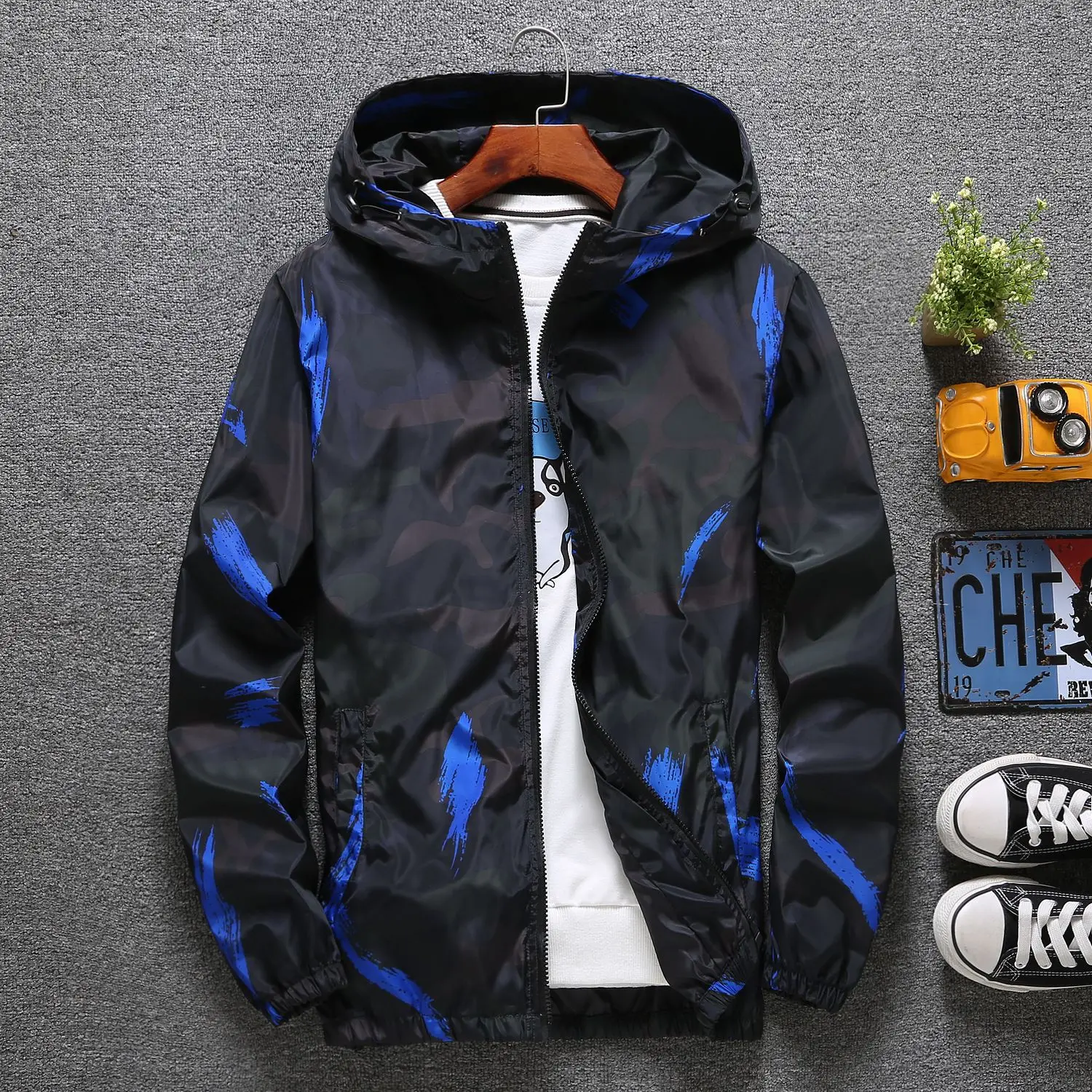 Windbreaker Jacket Men Autumn Male Jacket Coat Men Thin Coat Outwear Fashion Jacket Men Hooded Casual Jackets
Windbreaker Jacket Men Autumn Male Jacket Coat Men Thin Coat Outwear Fashion Jacket Men Hooded Casual Jackets