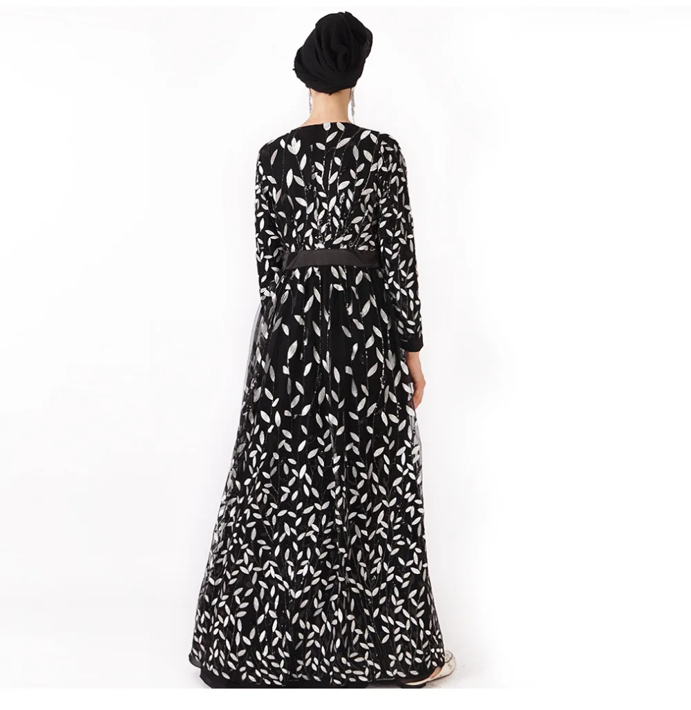 Abaya Kaftan Muslim Women's Sequins Leaf Embroidery Ethnic Women's Clothing Dress Islam Dubai Turkey Fashion Modset Robe 
Abaya Kaftan Muslim Women's Sequins Leaf Embroidery Ethnic Women's Clothing Dress Islam Dubai Turkey Fashion Modset Robe