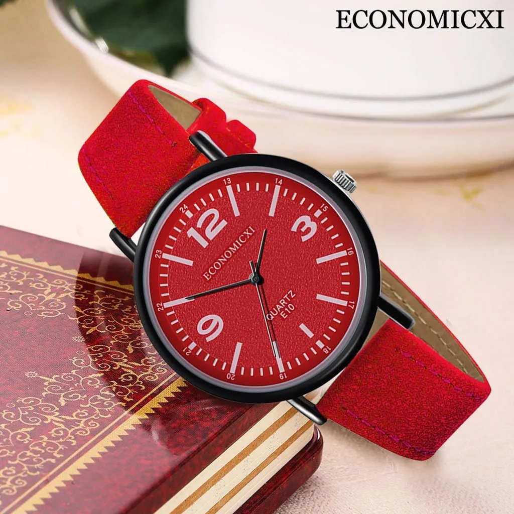 Red Wrist Watch Woman Leather Band Casual Quartz Watch For Women Students Montre Femme Reloj Mujer 
Red Wrist Watch Woman Leather Band Casual Quartz Watch For Women Students Montre Femme Reloj Mujer