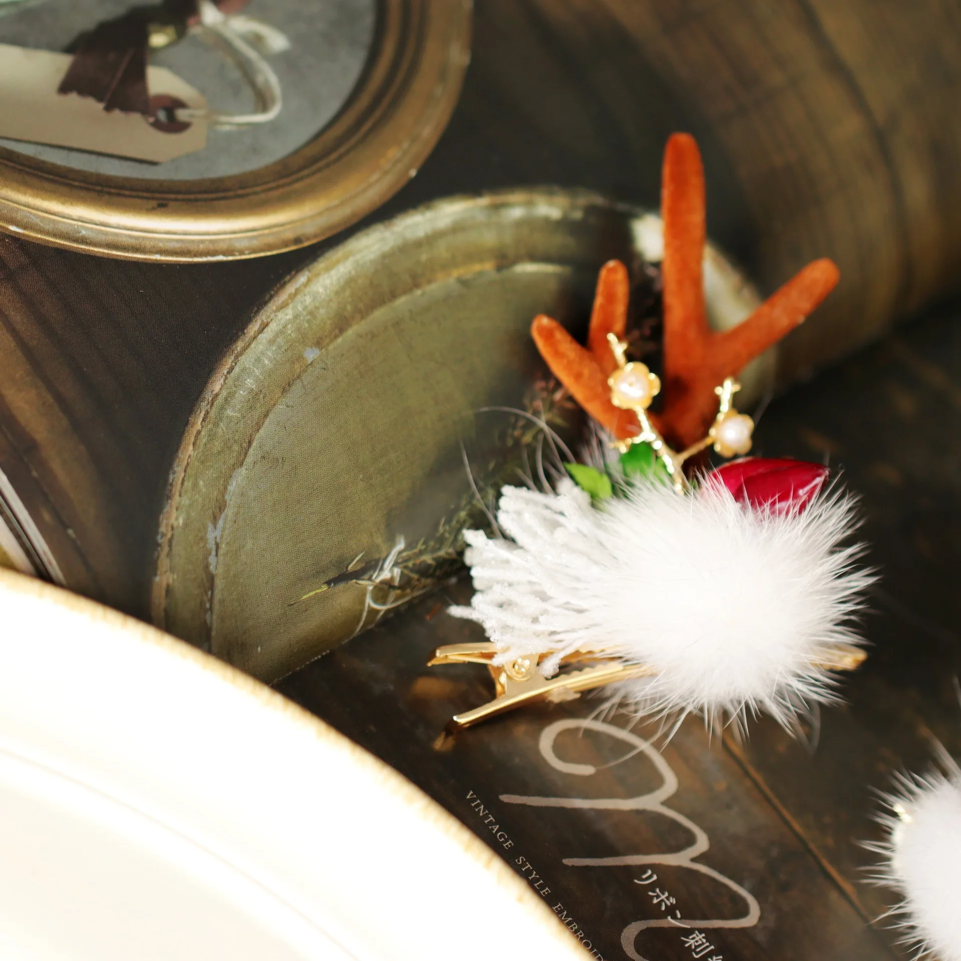 New Ladies and Children Christmas Antlers Sen Series Plush Cute Side Clip Hairpin 
New Ladies and Children Christmas Antlers Sen Series Plush Cute Side Clip Hairpin