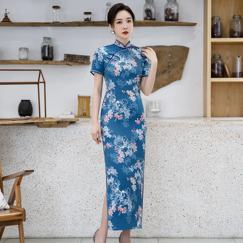 Women Cheongsam Qipao Autumn 2020 New Female Improved Chinese Style Winter Traditional Cheongsam Dress Mid-length
Women Cheongsam Qipao Autumn 2020 New Female Improved Chinese Style Winter Traditional Cheongsam Dress Mid-length