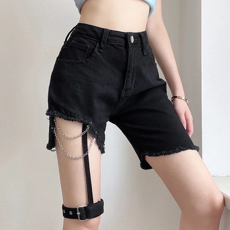 XUXI 2021 Summer Women Denim Shorts High Waist Chain Leg Loop Metal Decoration Irregular Pants Streetwear Thin E3103
XUXI 2021 Summer Women Denim Shorts High Waist Chain Leg Loop Metal Decoration Irregular Pants Streetwear Thin E3103