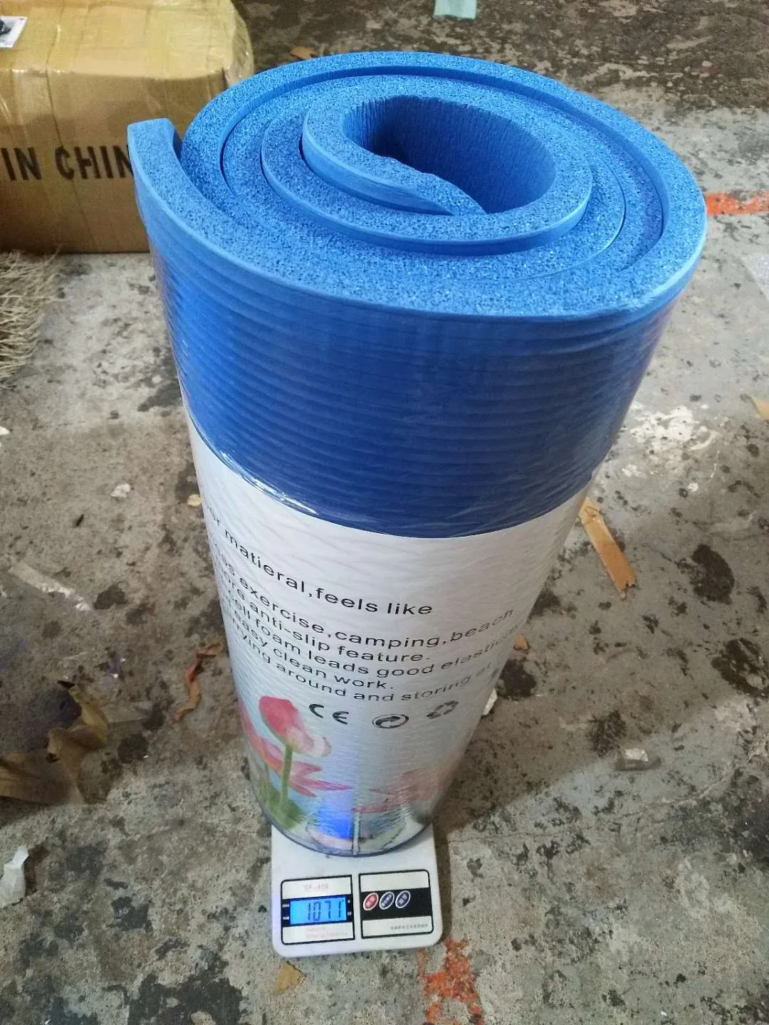 Yoga Mat Widened Thickened Fitness Mat Beginner Yoga Mat Anti-skid Sports Fitness Anti-skid Mat Fitness Equipment Workout
Yoga Mat Widened Thickened Fitness Mat Beginner Yoga Mat Anti-skid Sports Fitness Anti-skid Mat Fitness Equipment Workout