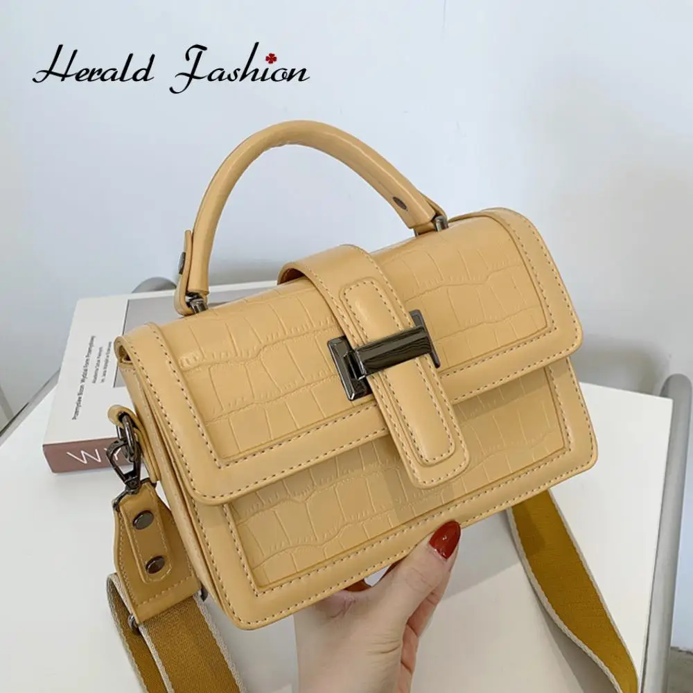 Stone Pattern Pu Leather Shoulder Bags for Women 2021 Summer Luxury Brand Designer Handbags Fashion Female Crossbody Bag
Stone Pattern Pu Leather Shoulder Bags for Women 2021 Summer Luxury Brand Designer Handbags Fashion Female Crossbody Bag
