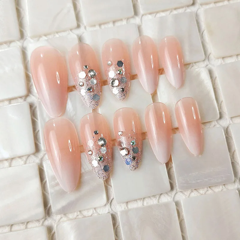 24pcs Phototherapy Wearable Nail Paillette Diamond Decor Fake Nails High-end Pure Color Gradient Detachable Fingernails STTX889
24pcs Phototherapy Wearable Nail Paillette Diamond Decor Fake Nails High-end Pure Color Gradient Detachable Fingernails STTX889