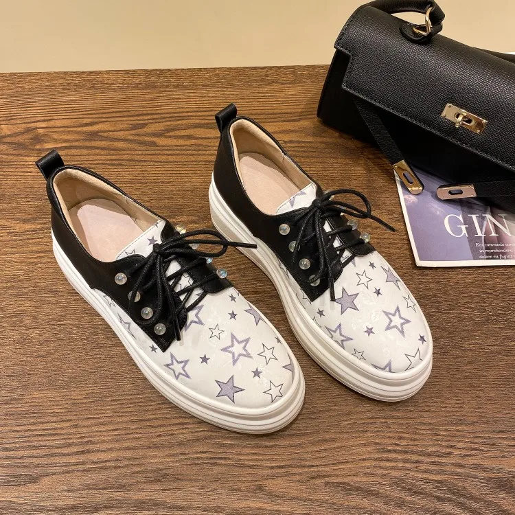 MLJUESE 2021 Women Pumps Soft Cow leather Autumn Spring Lace up Black color Round toe Platform high heels pumps Size 40
MLJUESE 2021 Women Pumps Soft Cow leather Autumn Spring Lace up Black color Round toe Platform high heels pumps Size 40