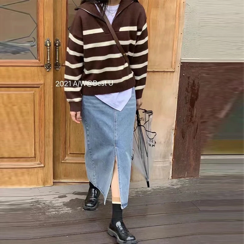 2021 Striped Knitted Sweater Women Fashion Zipper Stand Collar Sweater Autumn Winter Turtleneck Pullovers Knitwear Tops Jumper
2021 Striped Knitted Sweater Women Fashion Zipper Stand Collar Sweater Autumn Winter Turtleneck Pullovers Knitwear Tops Jumper