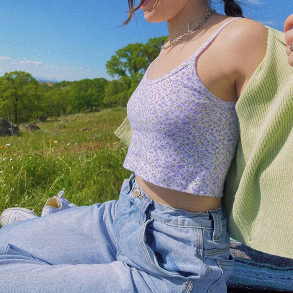 2021 Womens Lace Floral Top women O-Neck Tank Tops Ladies Sleeveless Summer Cami Vest T Shirt Women clothing Crop Top
2021 Womens Lace Floral Top women O-Neck Tank Tops Ladies Sleeveless Summer Cami Vest T Shirt Women clothing Crop Top
