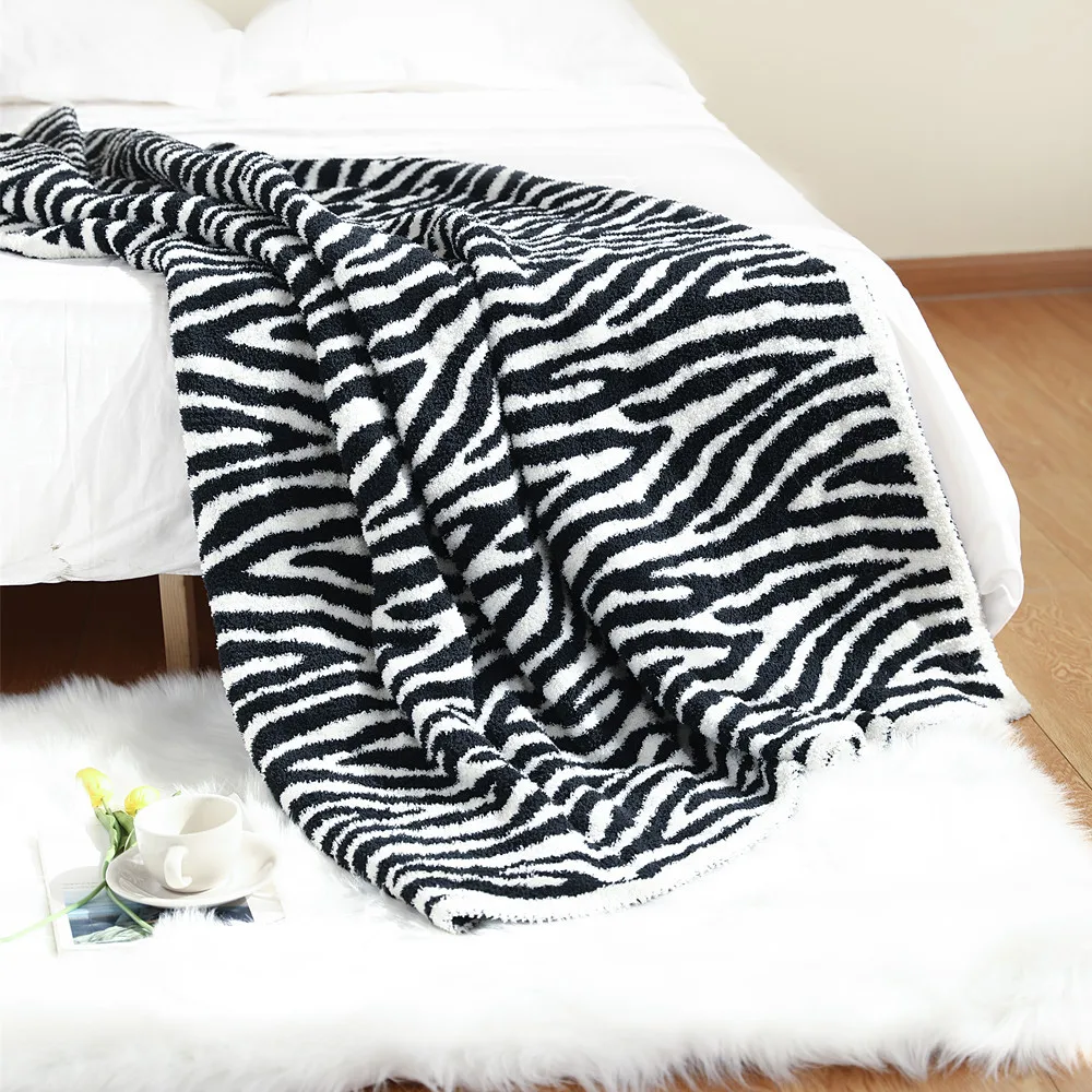 Soft Luxury Stripe Throw Blankets for Sofa Decorative Black Thick Plush Blanket Farmhouse Bed and Living Room TV Blanket
Soft Luxury Stripe Throw Blankets for Sofa Decorative Black Thick Plush Blanket Farmhouse Bed and Living Room TV Blanket