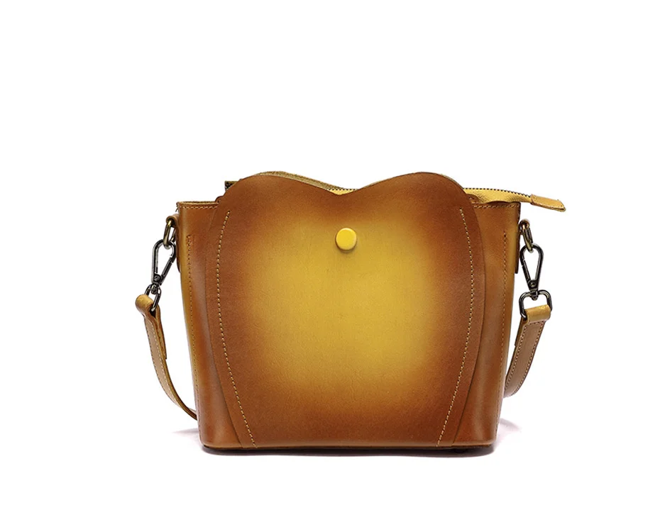2020 New Genuine Leather Women's bag embossed hand painted head leather hand messenger bag
2020 New Genuine Leather Women's bag embossed hand painted head leather hand messenger bag