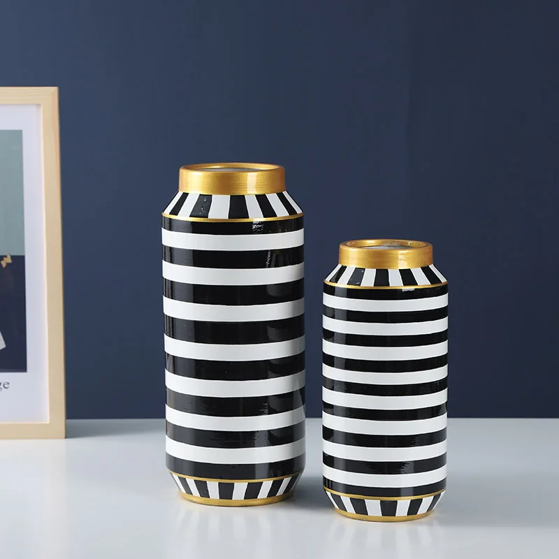 Nordic home ceramic vases, dry flowers, flower inserts, home furnishings, ceramic cans, soft decoration, handicraft decorative
Nordic home ceramic vases, dry flowers, flower inserts, home furnishings, ceramic cans, soft decoration, handicraft decorative