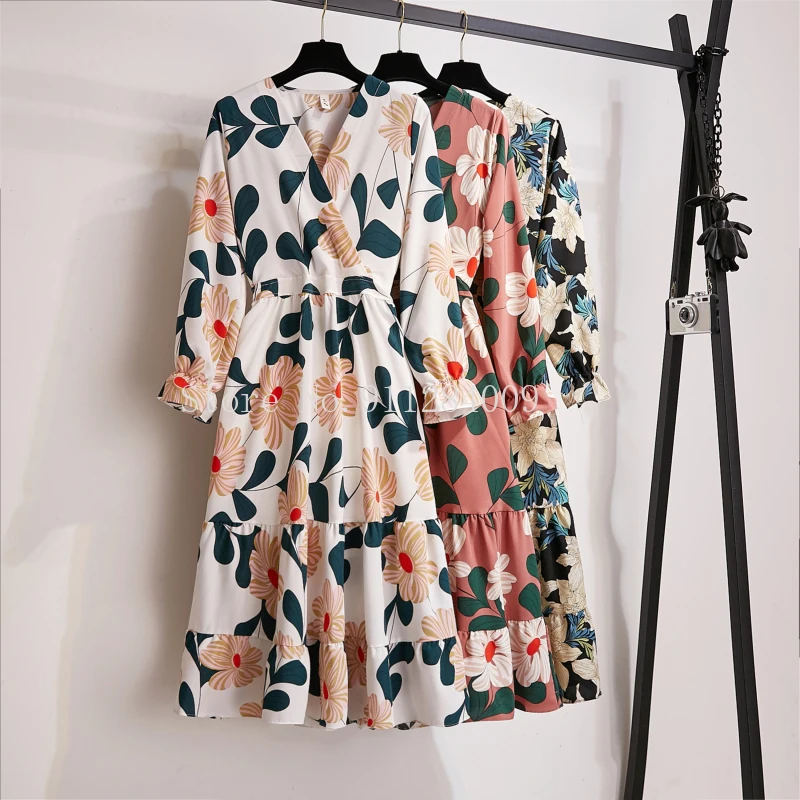 Women Retro Floral Printed Long Sleeve Dresses Autumn Casual V-neck Party Dresses Loose Femme Autumn Dress Vestidos
Women Retro Floral Printed Long Sleeve Dresses Autumn Casual V-neck Party Dresses Loose Femme Autumn Dress Vestidos