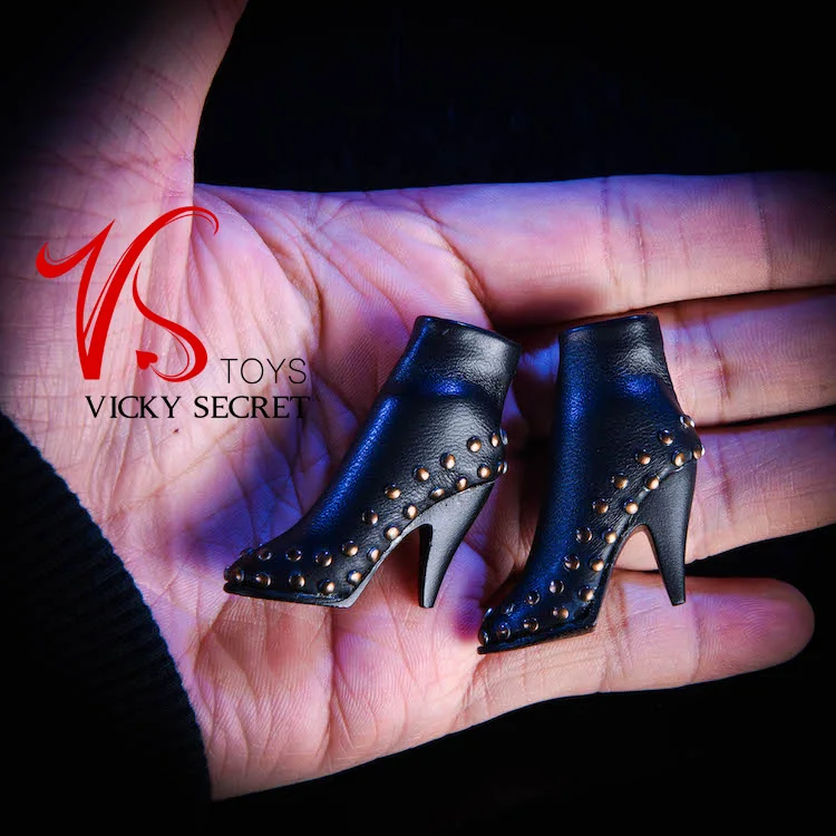 

18XG35 1/6 Scale Rivet Short Boots Fashionable High-healed Shoes Solid for 12inch Female Action Figure Cosplay Dolls Hobby Gift