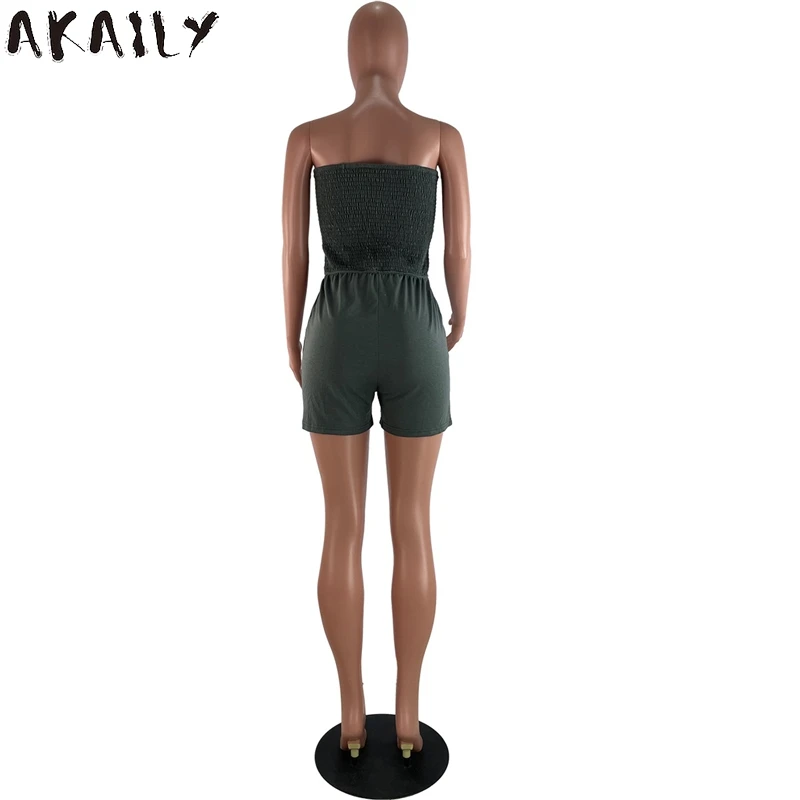 Akaily Summer Streetwear Black Strapless Romper Women Solid Sleeveless Ruched Short Jumpsuit Female Losse Backless Playsuit 2021
Akaily Summer Streetwear Black Strapless Romper Women Solid Sleeveless Ruched Short Jumpsuit Female Losse Backless Playsuit 2021