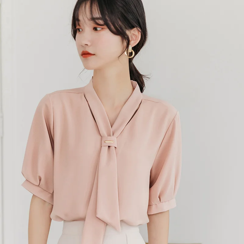 Women Blouses Turn-down Collar Spring Shirts Blouse All-match Loose Outwear Harajuku Female Blouse Decorative tie women tops
Women Blouses Turn-down Collar Spring Shirts Blouse All-match Loose Outwear Harajuku Female Blouse Decorative tie women tops