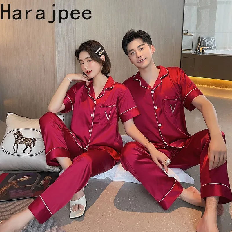 Harajpee Solid Ice Silk Lovers Pajamas Summer Autumn New Pajama Men and Women Short Sleeve Trousers Cardigan Suit Home Clothes
Harajpee Solid Ice Silk Lovers Pajamas Summer Autumn New Pajama Men and Women Short Sleeve Trousers Cardigan Suit Home Clothes