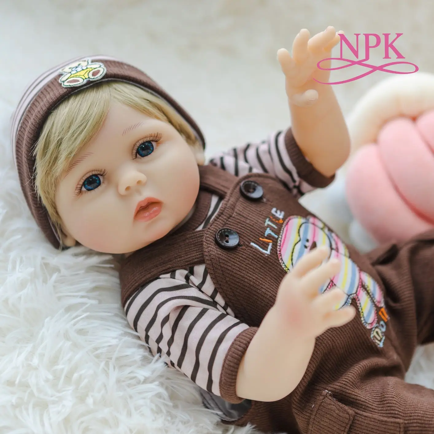 Кукла реборн NPK Мягкая силиконовая 47 см с полным корпусом Реалистичная